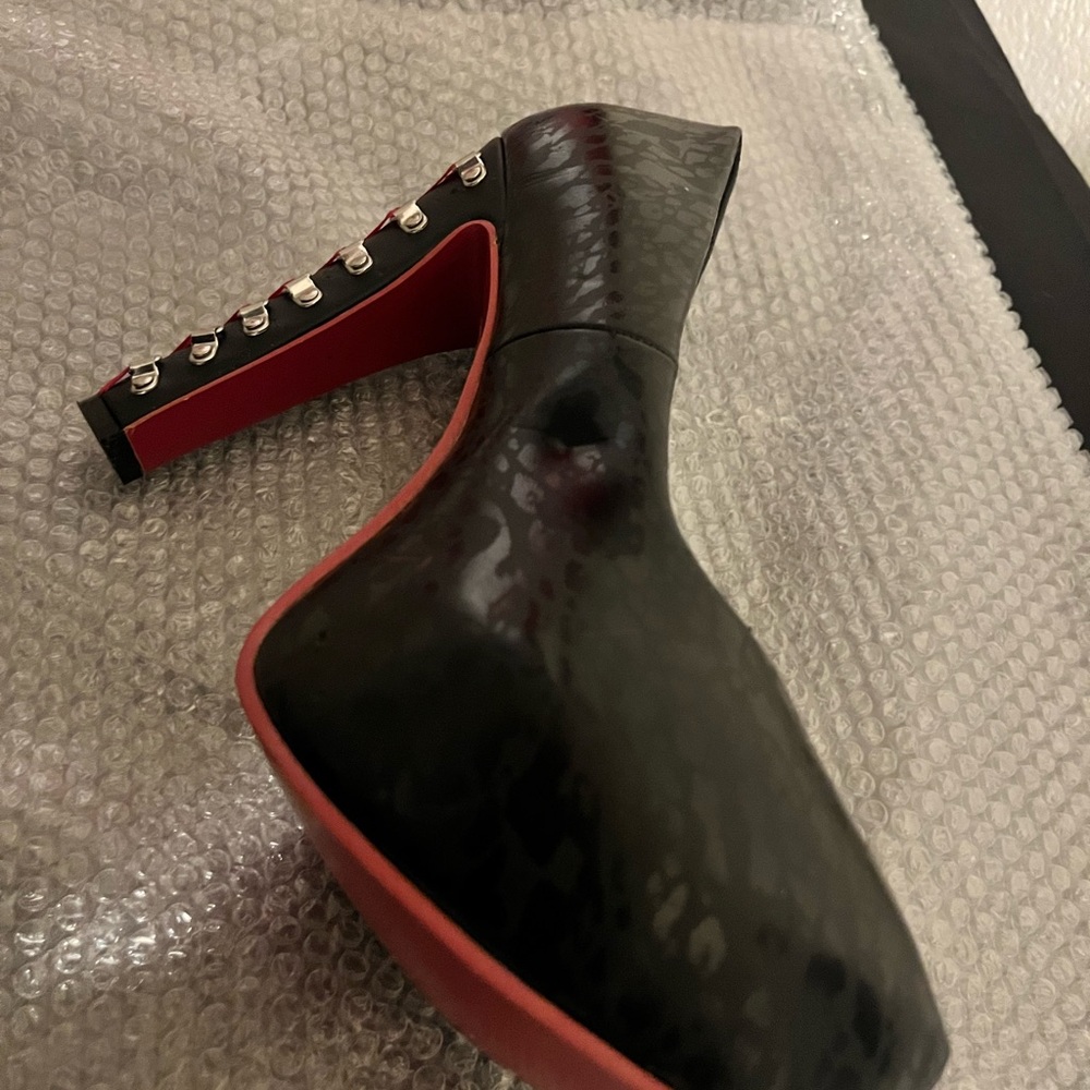 Women’s Black & Hot Pink Metal Mulisha Corset High Heels-Size 10 USA - Picture 10 of 15